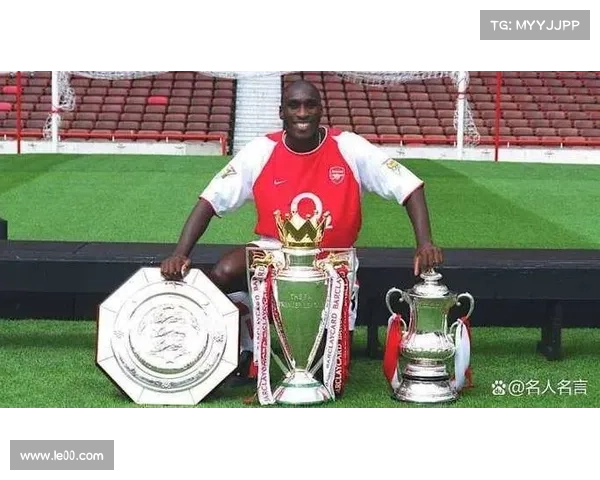 深入剖析索尔坎贝尔在足球场上的关键位置与战术价值 深入剖析索尔坎贝尔在足球场上的关键位置与战术价值