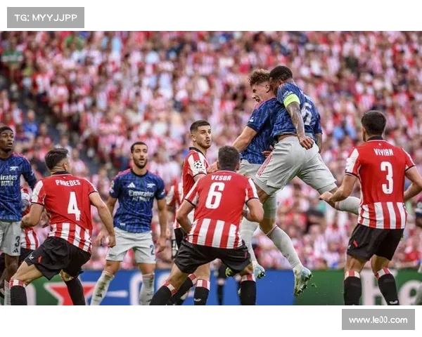 巴萨在国王杯以6-1大胜埃尔切 展现强势攻势与团队协作 巴萨在国王杯以6-1大胜埃尔切 展现强势攻势与团队协作